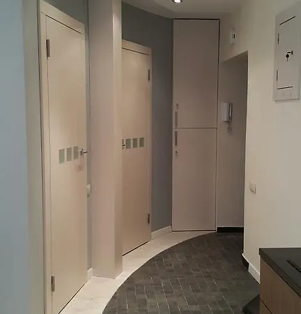 Apartament Dzielna 15a * Varsó