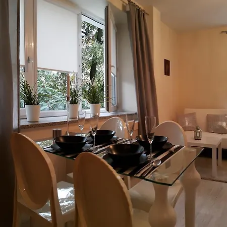 Apartament Dzielna 15a Апартаменты Варшава